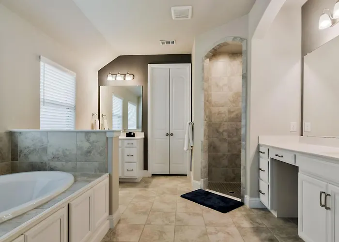 Luxury 3br Near Dallas Stadium- World Cup Ready * Fort Worth